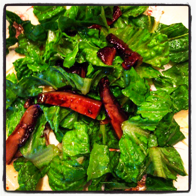 roasted portobello with romaine leaves