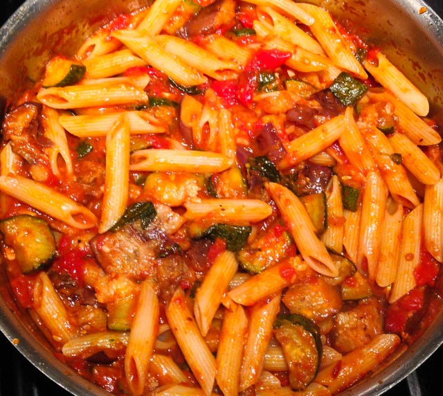 stir pasta into sauce-32