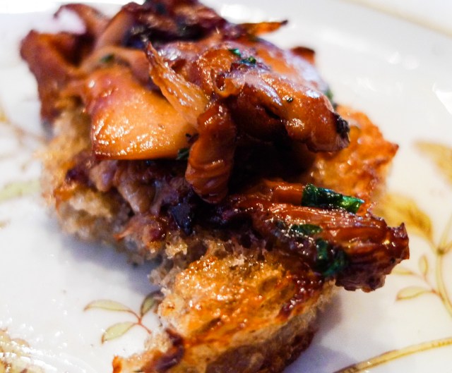 mushrooms and bread-3