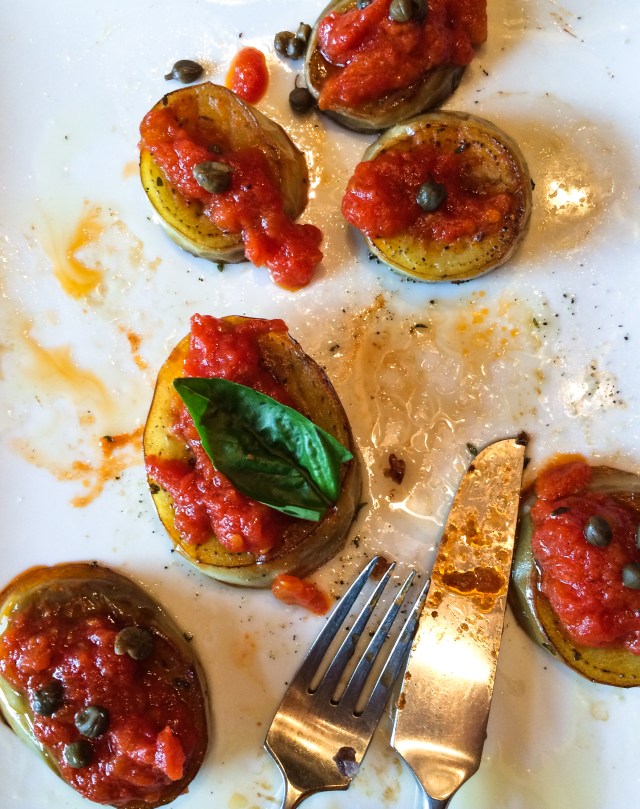 serving plate 1-2 empty