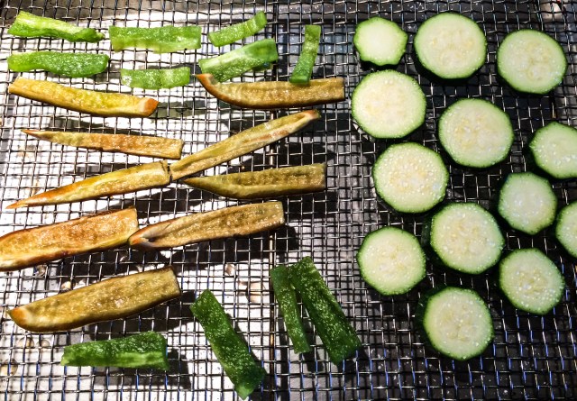 salting peppers and zucchini