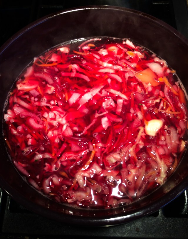 borsch in pot
