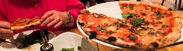 Visa O-1 mushroom pizza-2